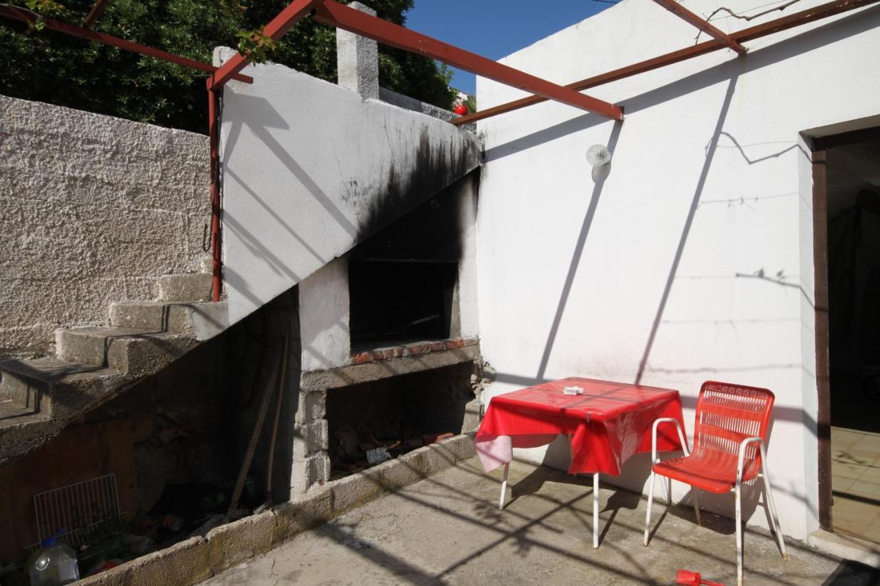 Apartments By The Sea Basina, Hvar - 8749 Vrbanj Exterior photo